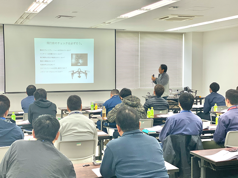 ドローン講習の様子